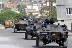 Diyarbakır'da sokağa &ccedil;ıkma yasağı