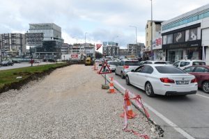 Bursa Esentepe'de trafik birbirine girdi!