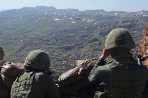 Mardin'de 2 ter&ouml;rist teslim oldu
