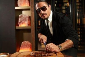 Nusr-Et ABD'de adını değiştirip hamburger zinciri kuruyor