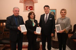 Bursa'da muhtarlar &ccedil;evre i&ccedil;in yarıştı