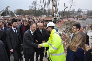 Bursa'nın İneg&ouml;l Belediye hizmet binası ve kent meydanının temeli atıldı