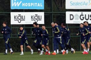 Fenerbah&ccedil;e, Giresunspor ma&ccedil;ına hazır