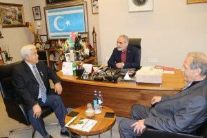Top&ccedil;u: K&uuml;resel m&uuml;nafıklık ve ikiy&uuml;zl&uuml; politikalar...