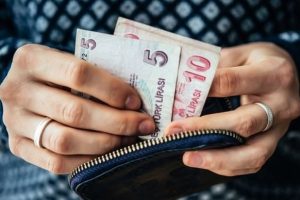 Emeklinin umudu ek &ouml;deme zammı