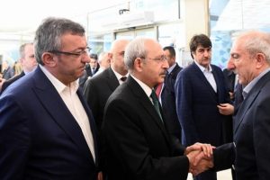 Kılı&ccedil;daroğlu'ndan Miroğlu'na taziye ziyareti