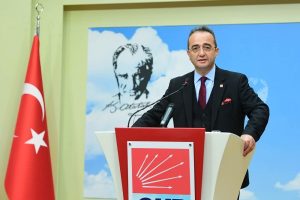 Tezcan: İnternet medyasına sans&uuml;r getirme peşindeler