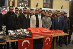 Bursa'dan Zeytin Dalı Harekatı'na destek i&ccedil;in kestane şekeri g&ouml;nderildi
