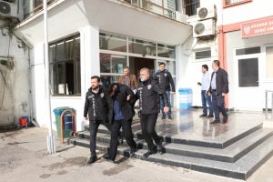 Bar işletmecileri silahla &ccedil;atıştı, m&uuml;şteri hayatını kaybetti