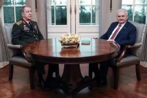 Başbakan Yıldırım, Genelkurmay Başkanı Akar'ı kabul etti