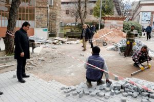 Bursa'da Abdal Camii'nin çevresi yenileniyor