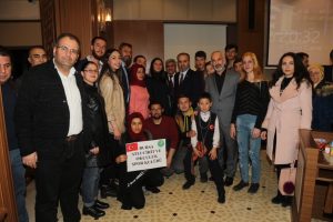 Bursa'da Başkan Aktaş spor ve sağlık kulüplerinin yöneticileriyle görüştü