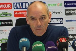 Bursaspor Teknik Direktörü Le Guen: "Bugün savaşma ruhu eksik değildi"
