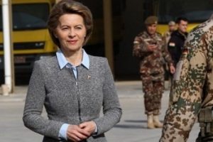 Almanya Savunma Bakanı'ndan Erbil'e ziyaret