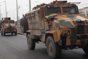 Afrin'e askeri sevkıyat sürüyor