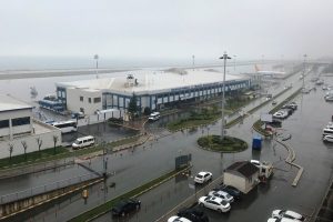 Trabzon'da sis hava ulaşımını olumsuz etkiledi