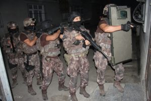 Malatya'da terör operasyonu: 11 gözaltı