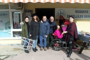 Sevgililer Gününde Bursa Mudanya'da engelliler unutulmadı