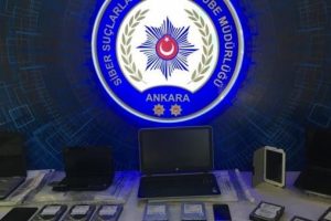 FBI ihbar etti, Ankara'da yakalanıp tutuklandılar