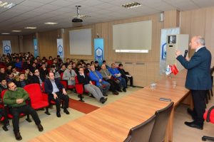 Bursa Yıldırım'da liselilere Şimşirgil'den tarihi bilgiler