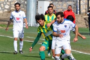 Karacabey Teknik Direkt&ouml;r&uuml; Durmuş: "Play-off'a bir adım kaldı"