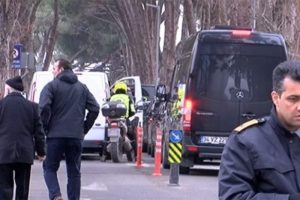 Erdoğan, Fatih Sultan Mehmet Araştırma Hastanesine geldi