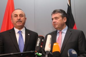 &Ccedil;avuşoğlu, Alman mevkidaşıyla bir araya geldi