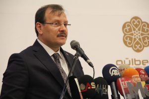 Bursa'da &Ccedil;avuşoğlu'ndan Kılı&ccedil;daroğlu'na eleştiri