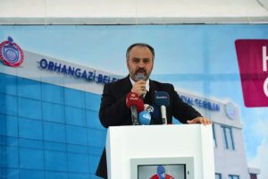 &Ccedil;avuşoğlu, Bursa'da Bal-G&ouml;&ccedil;'&uuml;n yeni binasını a&ccedil;tı
