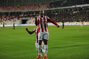 Robinho: Attığım gollerle &ouml;zg&uuml;venim geldi