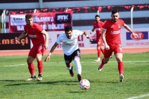 Orhangazi Belediyespor dibe vurdu