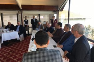 Faruk &Ccedil;elik Bursa'da AK Parti teşkilatlarını birlik olmaya &ccedil;ağırdı