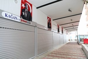 Bursa Mudanya'da mini &ccedil;arşılar kışa hazır