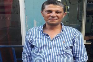 Ayağına zincirle ağırlık bağlayıp nehre attılar!