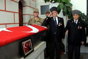 Kore gazisi son yolculuğuna uğurlandı
