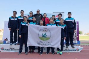 Bursa Osmangazili atletler olimpiyat barajını ge&ccedil;ti