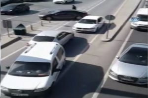 İstanbul'da trafik canavarları yine sahnede