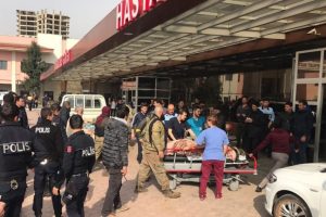 Afrin kırsalında &ccedil;atışma: 1 &Ouml;SO mensubu şehit, 2 yaralı