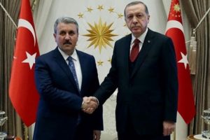 Cumhurbaşkanı Erdoğan, BBP lideri Destici ile g&ouml;r&uuml;ş&uuml;yor