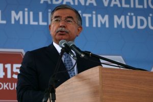 "Bu yıl 25 bin &ouml;ğretmen alacağız"