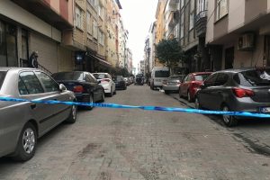 Bah&ccedil;elievler'de silahlı saldırıya uğrayan gen&ccedil; hayatını kaybetti