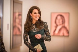 Cambridge D&uuml;şesi Middleton, T&uuml;rk modacının tasarımını giydi