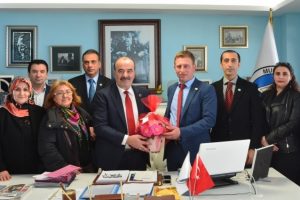 İYİ Parti'den Bursa'da Başkan T&uuml;rkyılmaz'a ziyaret