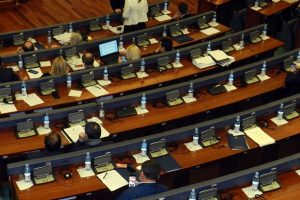 Kosova Meclisi Genel Kurulu başlamadan bitti