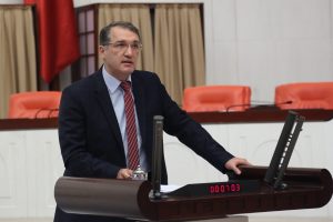 CHP Bursa Milletvekili İrgil: 'Akademisyenlerimizin &ouml;zl&uuml;k haklarını d&uuml;zeltelim'