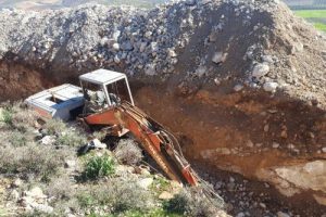 Ter&ouml;ristler, Mersawa'da 3 kilometrelik hendek kazmış
