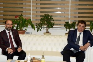 Bursa'da Başkan Edebali, Vali K&uuml;&ccedil;&uuml;k'&uuml; ağırladı