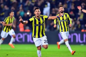 Fenerbah&ccedil;e galibiyet sayısında &ouml;nde