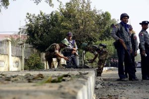 Arakan'da 3 farklı noktada bombalı saldırı