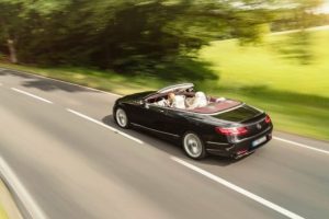 Volvo'nun sahibi &Ccedil;inli Geely Mercedes'in y&uuml;zde 10'unu aldı